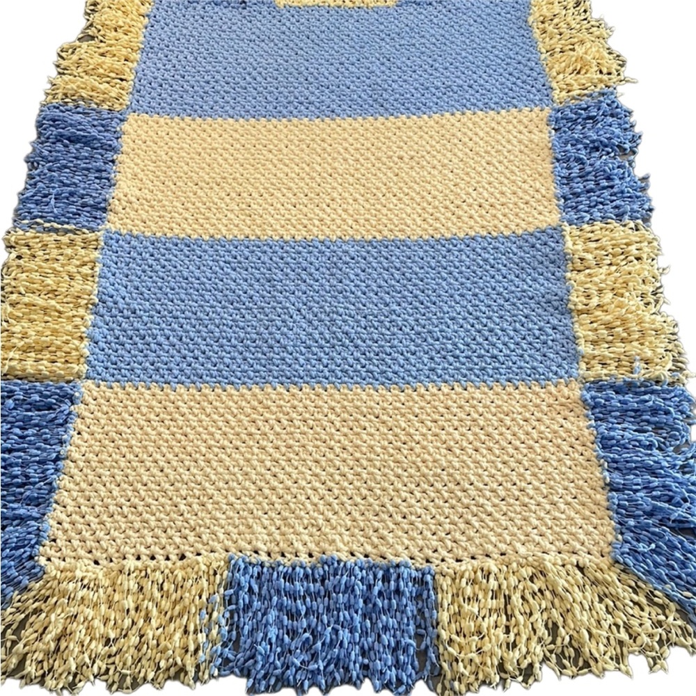 Handmade chunky knitted, fringe blanket/throw. Soft yellow, blue 35”x50” - Picture 13 of 13